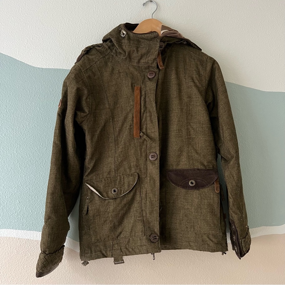 Ride CAPP3L Strata HDII Hooded Snowboard Jacket - size M